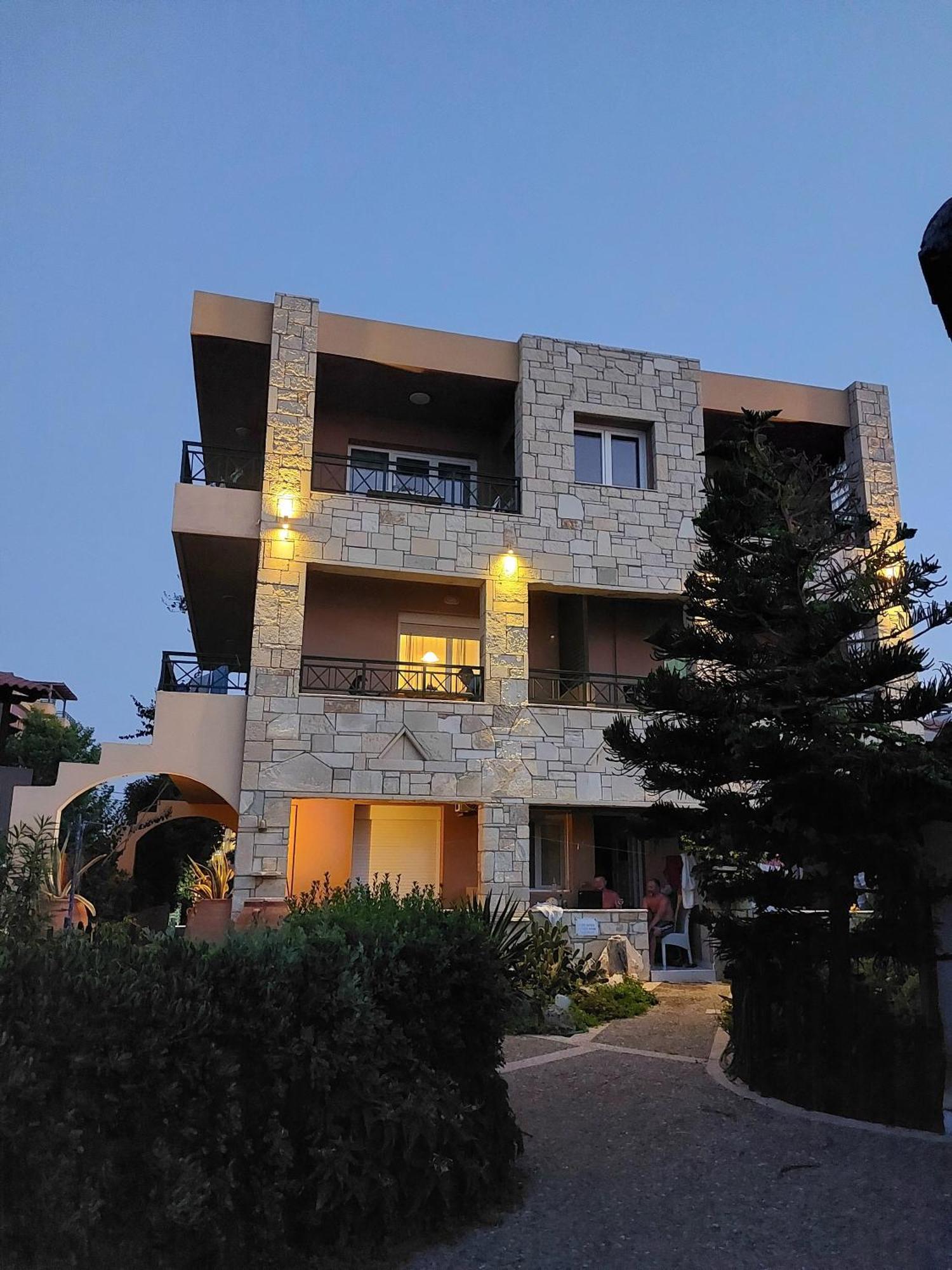 Minoica Beach Apartments Amoudara Lasithiou Екстериор снимка